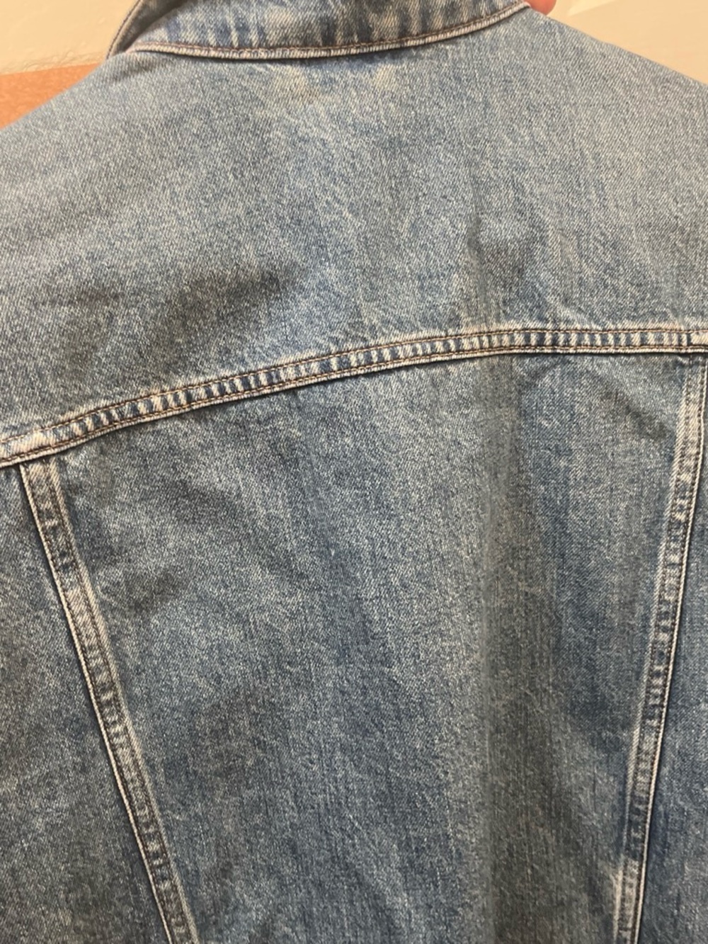 Everlane Light Blue Denim Jacket - Picture 4 of 7